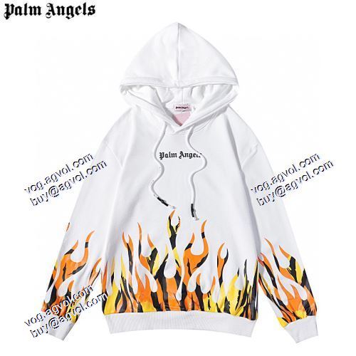 2色可選 飽きのこないデザイン パーム エンジェルス ブランドスーパーコピー 2021秋冬 パーム・エンジェルス Palm Angels パーカー 高級感漂わせる 風合いの出る